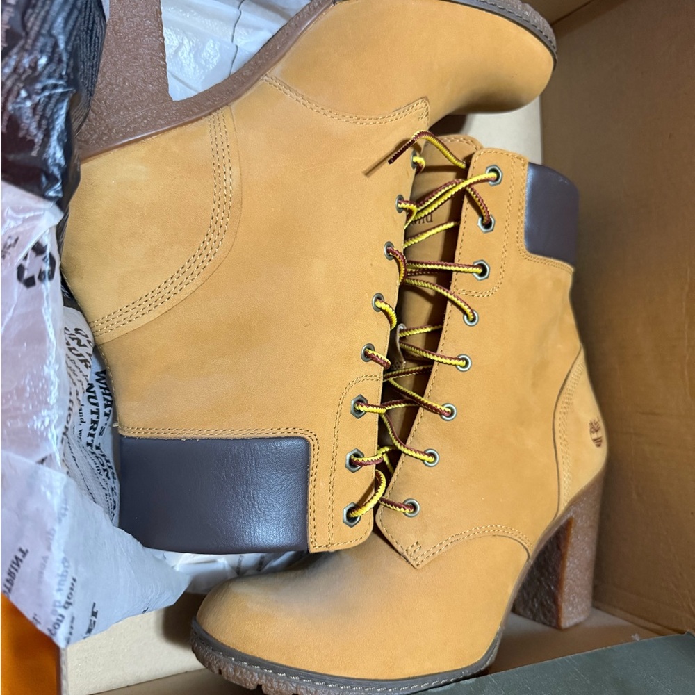Timberland Women's Tan and Brown Heeled Boots